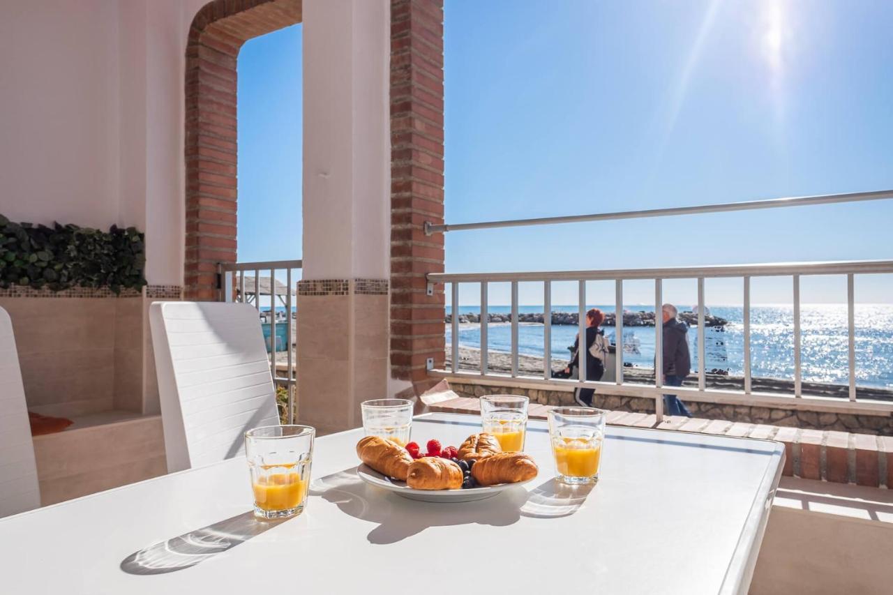 Hh Relax Seafront Appartement Málaga Buitenkant foto